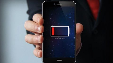 Điện thoại nhanh hết pin là một trong những dấu hiệu nhận biết thiết bị bị tấn công.